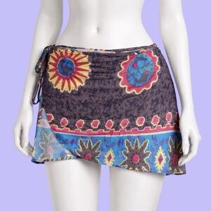 1990s Vintage Cuba Colorful Patterned Wrap Skirt